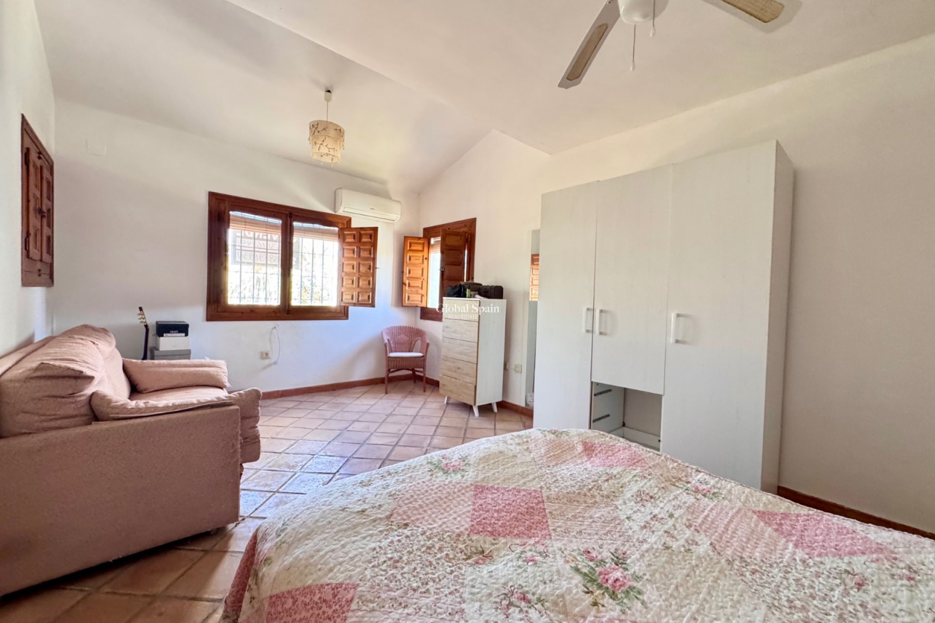 Wiederverkauf - VILLA -
ORIHUELA COSTA - Costa Blanca