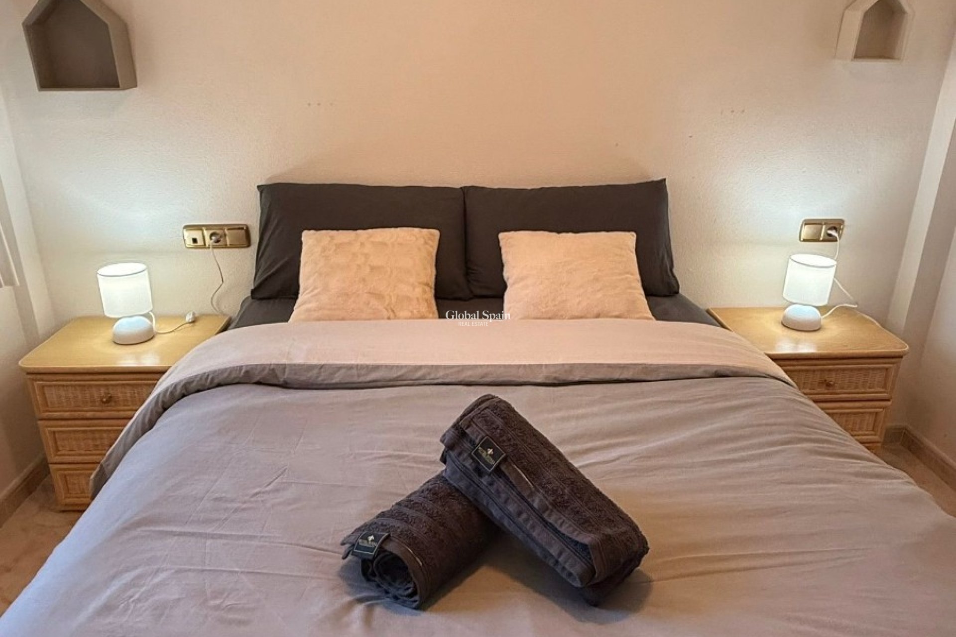 Wiederverkauf - VILLA -
ORIHUELA COSTA - Costa Blanca