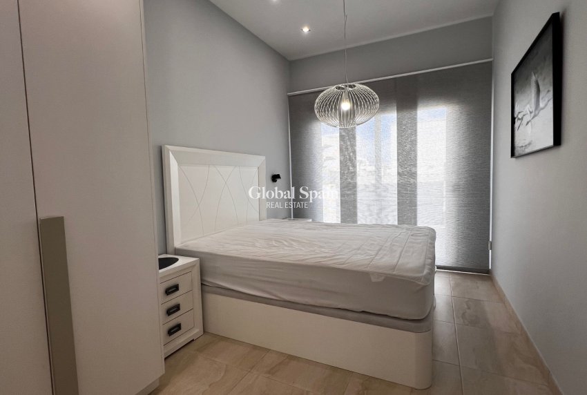 Wiederverkauf - VILLA -
ORIHUELA COSTA - Costa Blanca