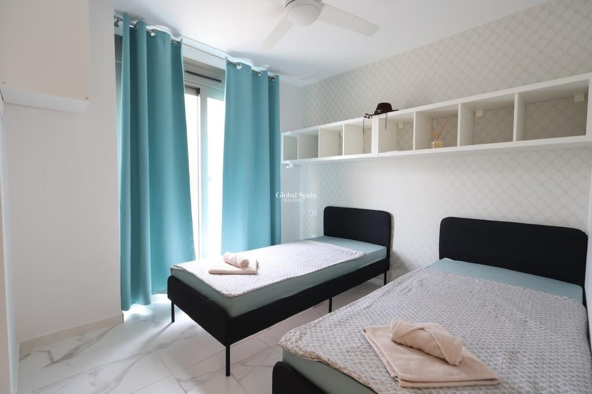 Wiederverkauf - VILLA -
ORIHUELA COSTA - Costa Blanca