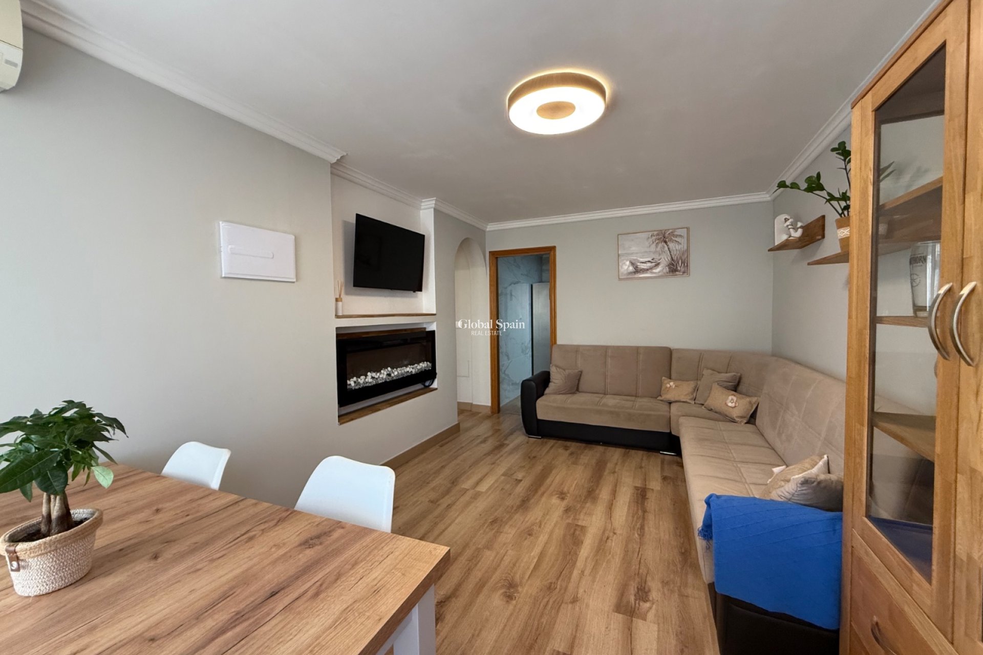 Wiederverkauf - VILLA -
ORIHUELA COSTA - Costa Blanca