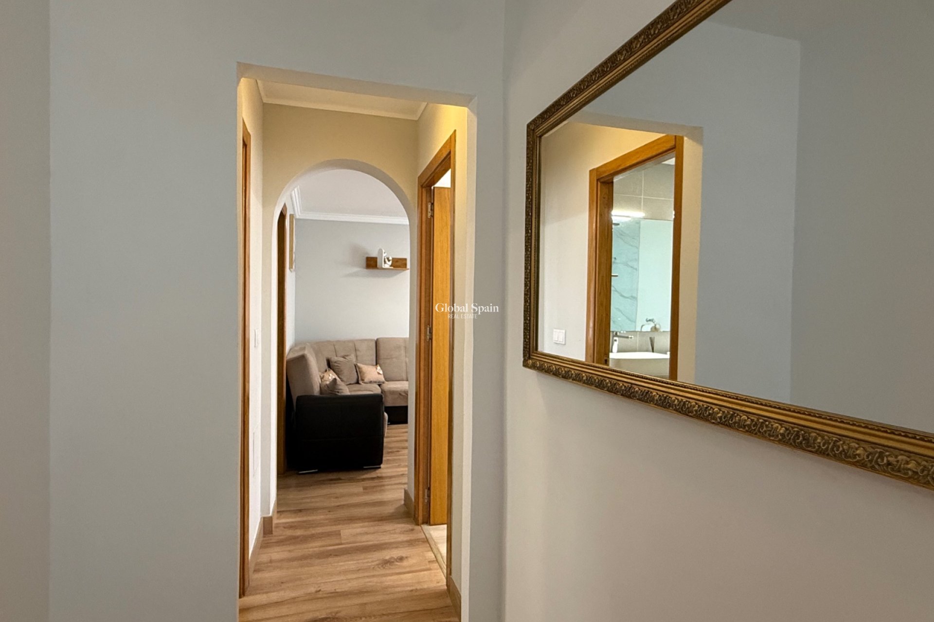 Wiederverkauf - VILLA -
ORIHUELA COSTA - Costa Blanca