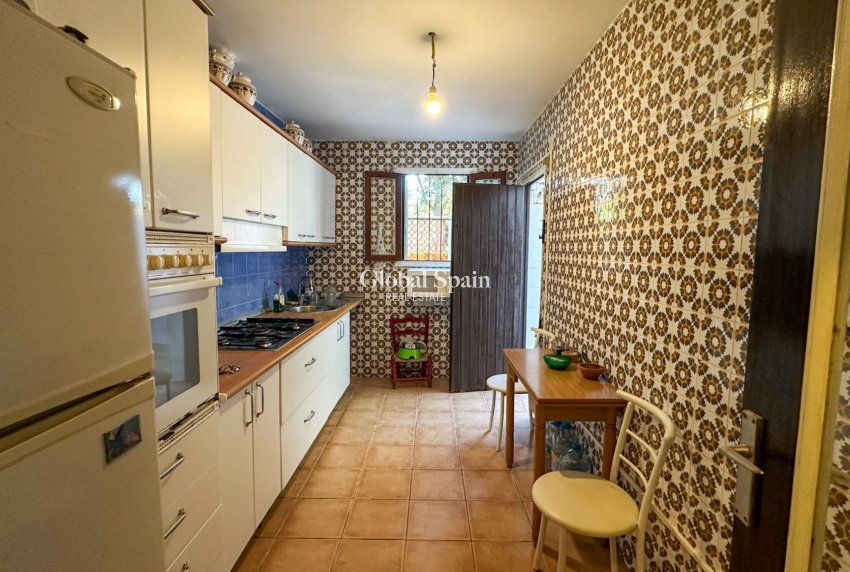 Wiederverkauf - VILLA -
ORIHUELA COSTA - Costa Blanca
