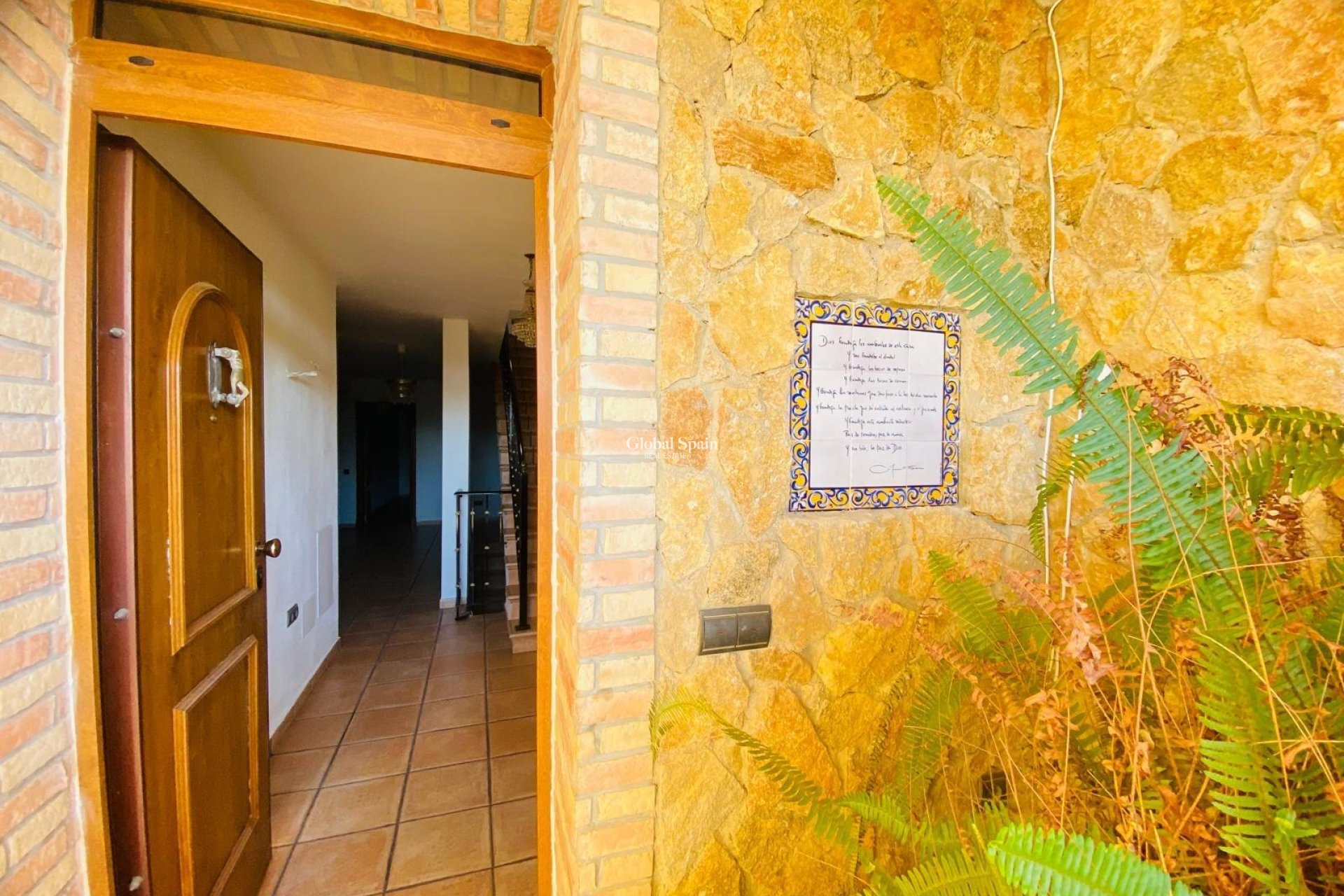 Wiederverkauf - VILLA -
ORIHUELA COSTA - La Florida