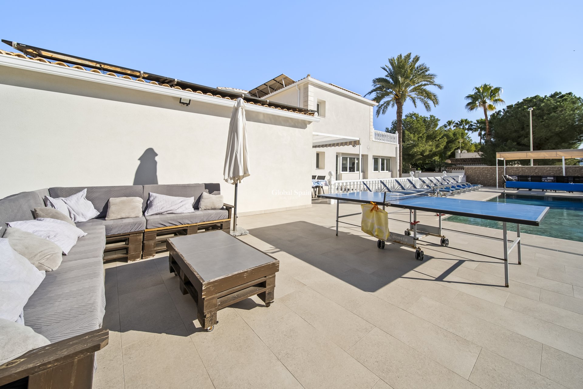 Wiederverkauf - VILLA -
ORIHUELA COSTA - La Zenia