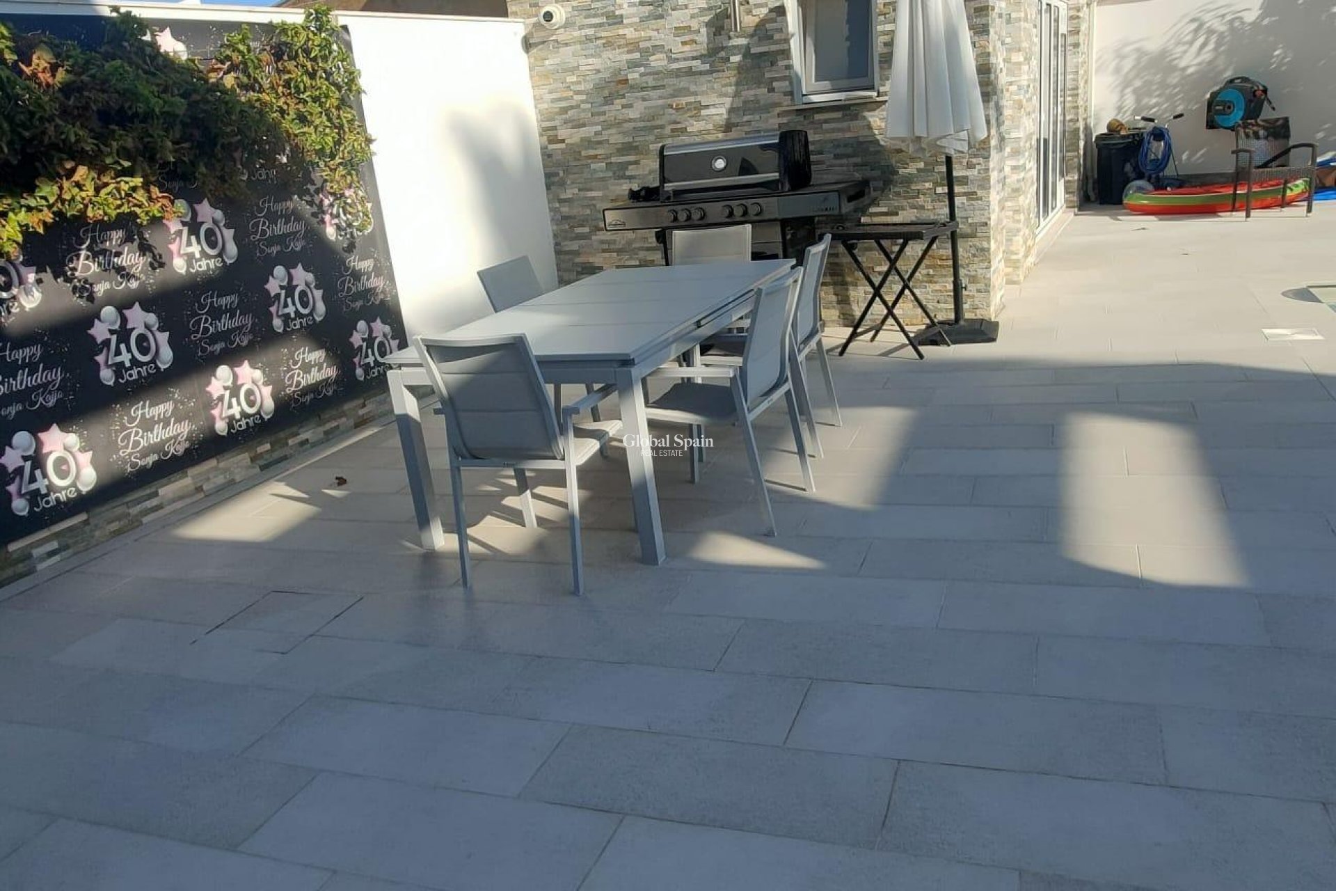 Wiederverkauf - VILLA -
ORIHUELA COSTA - La Zenia