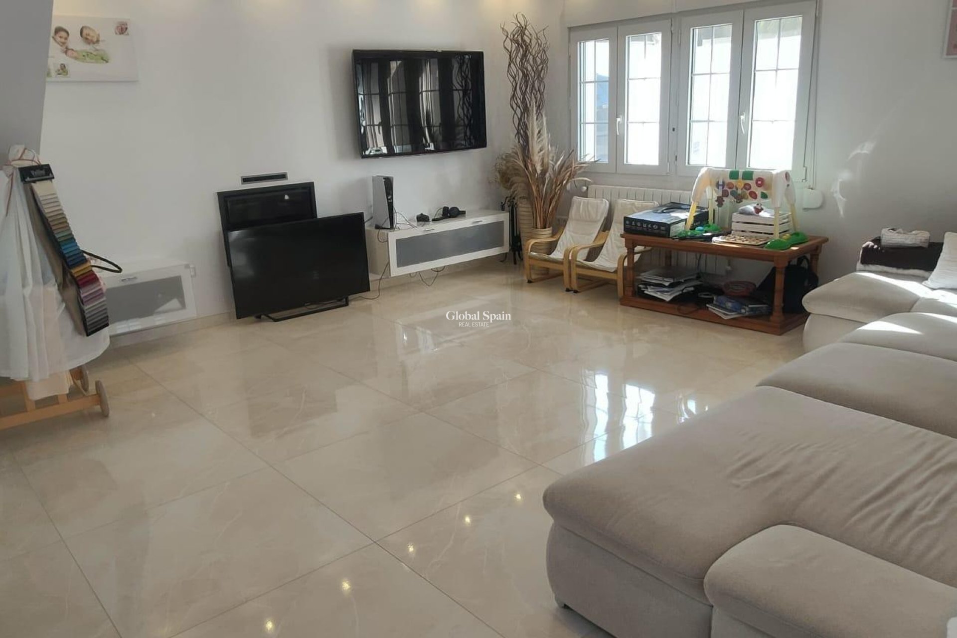 Wiederverkauf - VILLA -
ORIHUELA COSTA - La Zenia