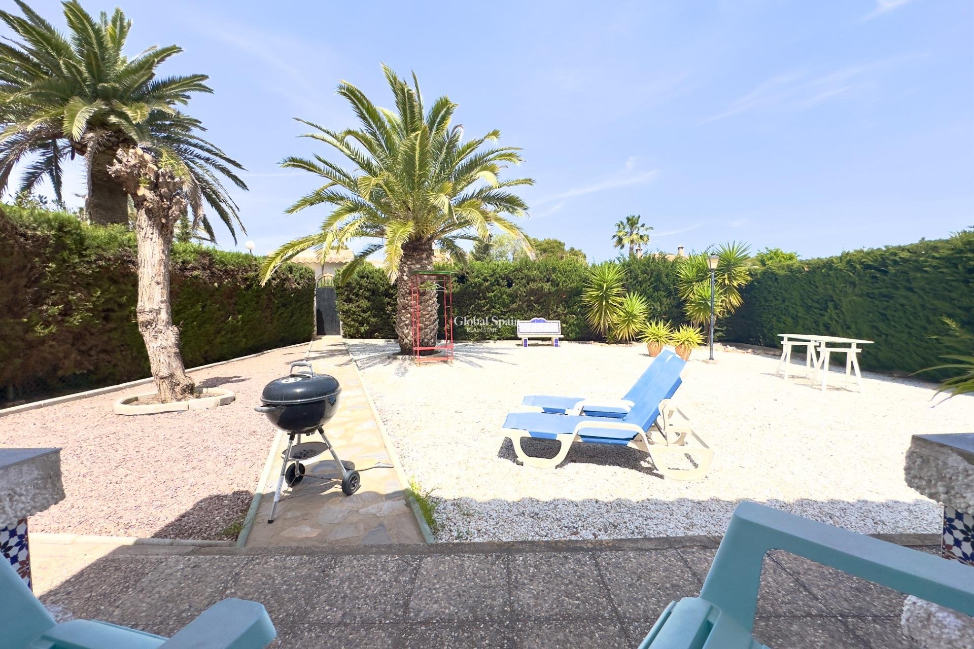Wiederverkauf - VILLA -
ORIHUELA COSTA - La Zenia