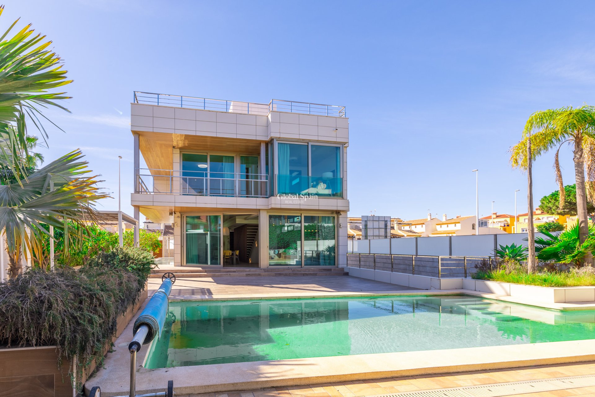 Wiederverkauf - Villa -
ORIHUELA COSTA - La Zenia