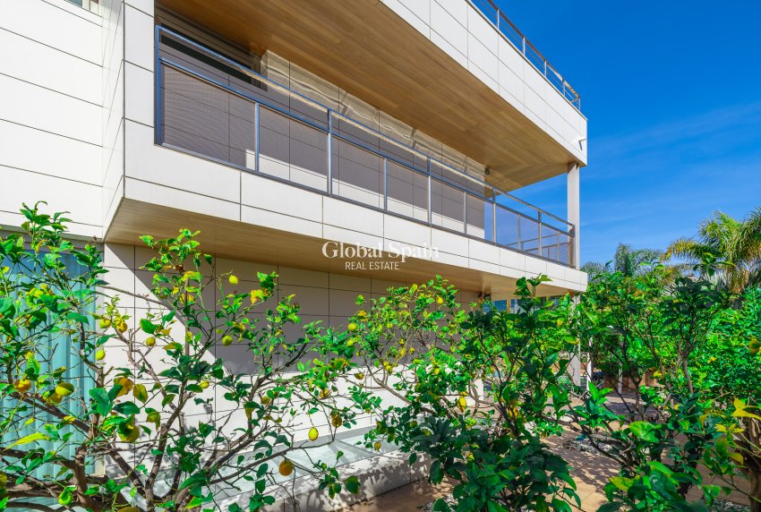 Wiederverkauf - Villa -
ORIHUELA COSTA - La Zenia