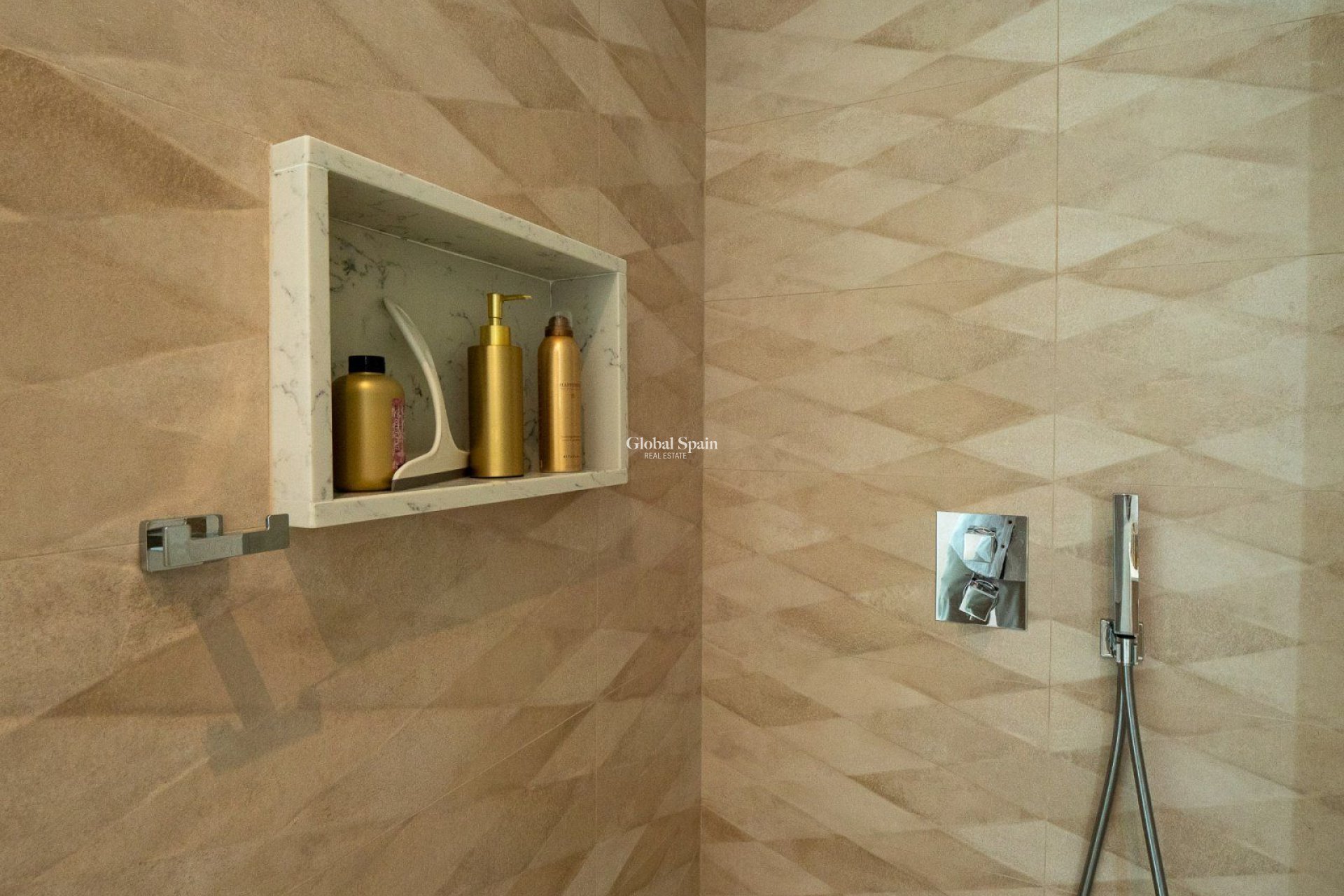 Wiederverkauf - Villa -
ORIHUELA COSTA - Las Colinas Golf