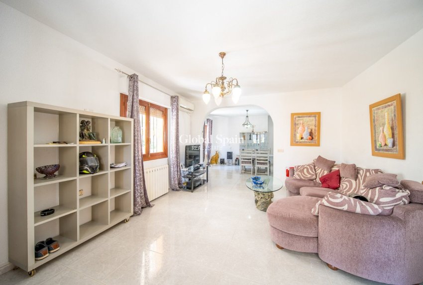 Wiederverkauf - Villa -
ORIHUELA COSTA - Las Filipinas