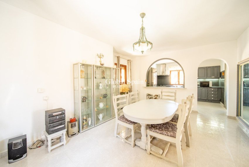 Wiederverkauf - Villa -
ORIHUELA COSTA - Las Filipinas