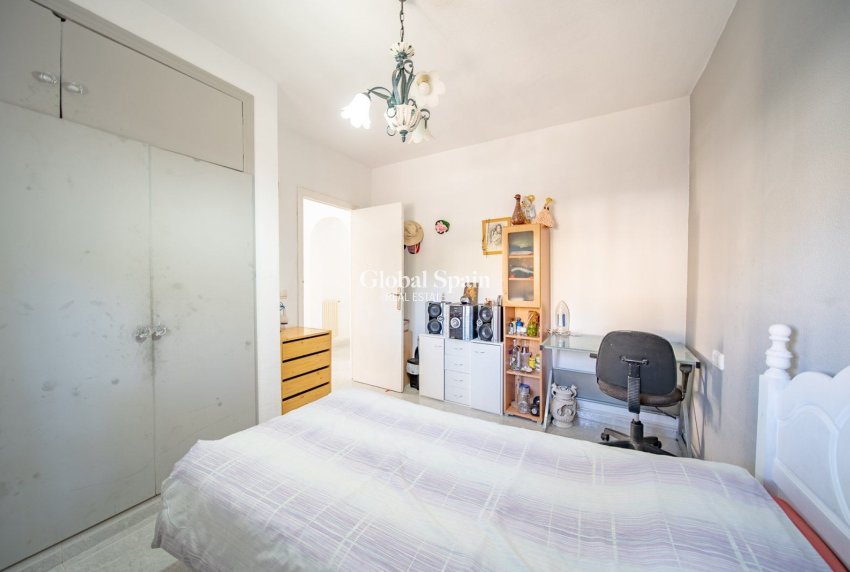 Wiederverkauf - Villa -
ORIHUELA COSTA - Las Filipinas