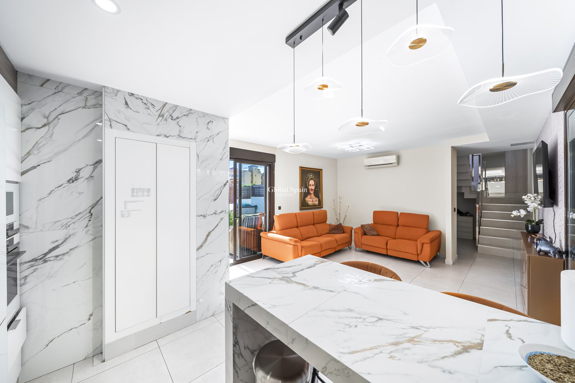 Wiederverkauf - Villa -
ORIHUELA COSTA - Lomas de Cabo Roig