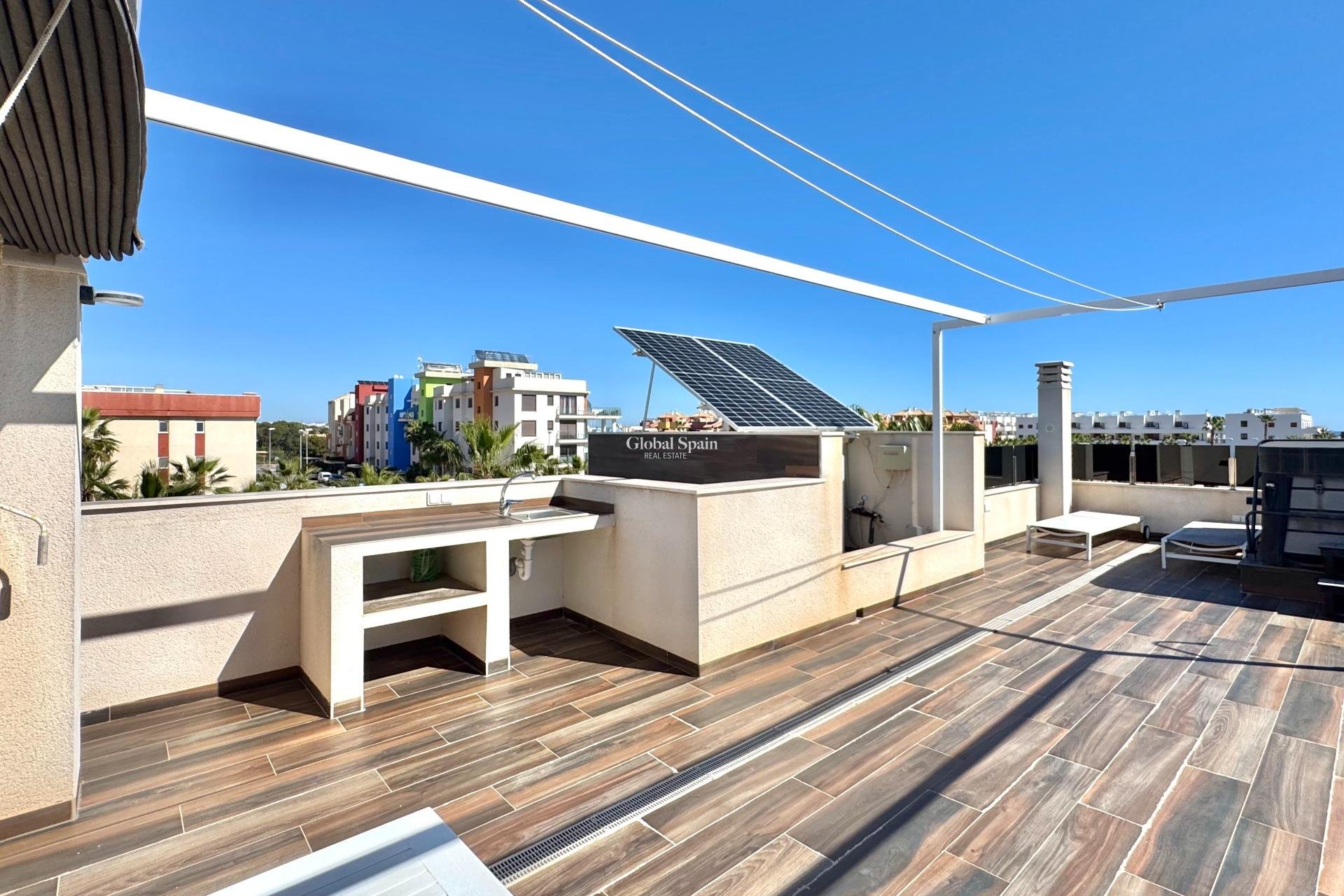 Wiederverkauf - VILLA -
ORIHUELA COSTA - Lomas de Cabo Roig