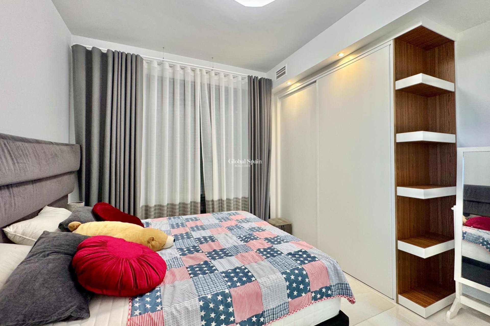 Wiederverkauf - VILLA -
ORIHUELA COSTA - Lomas de Cabo Roig
