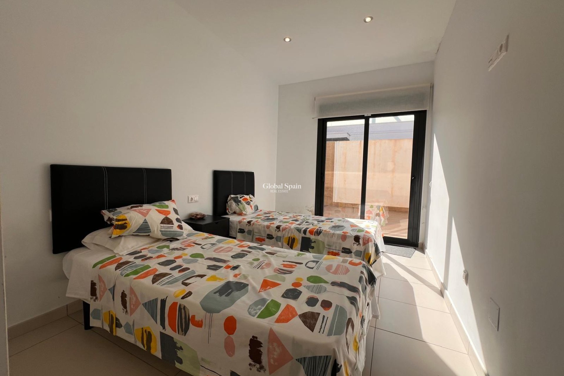 Wiederverkauf - VILLA -
ORIHUELA COSTA - Lomas de Cabo Roig
