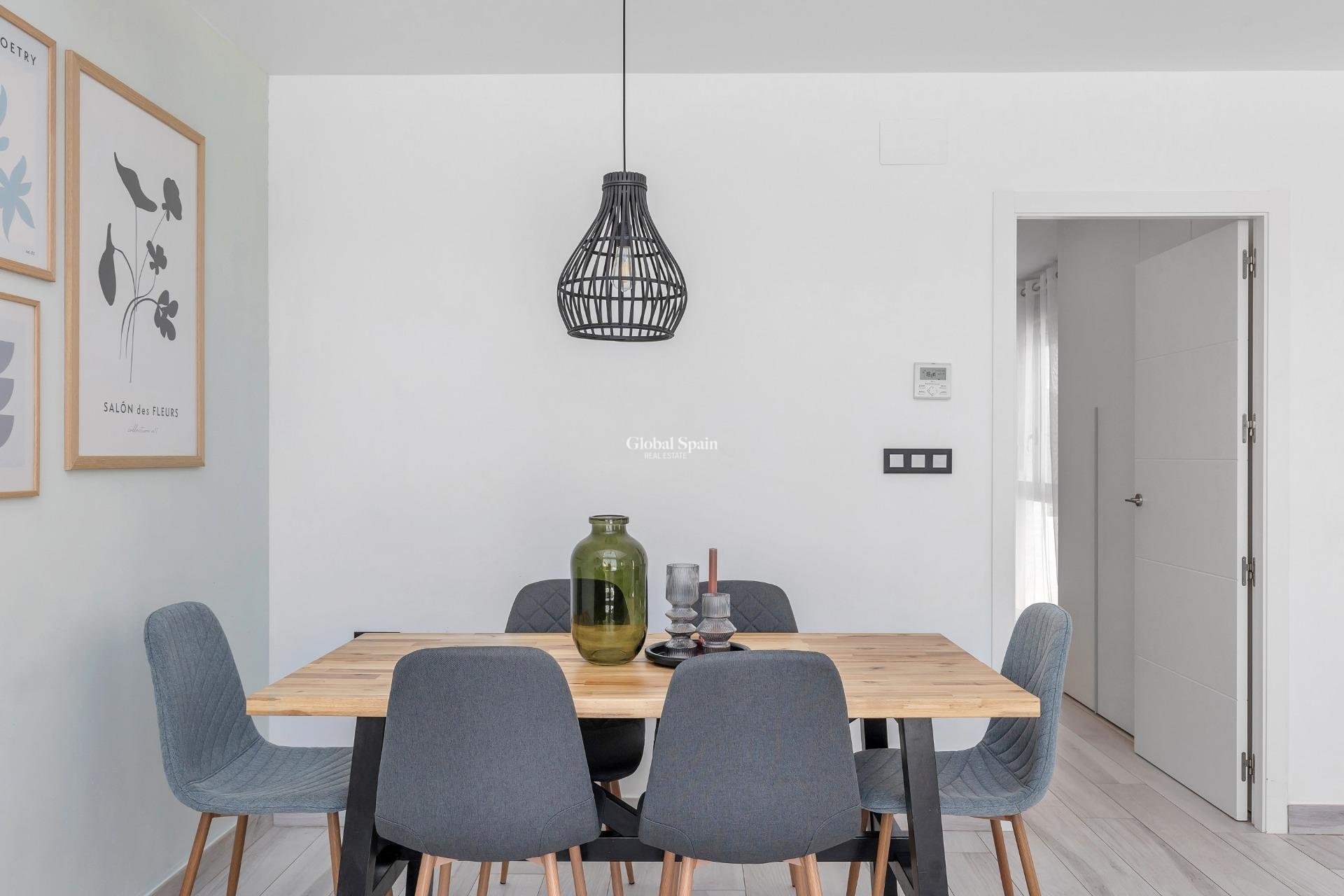 Wiederverkauf - VILLA -
ORIHUELA COSTA - Lomas de Cabo Roig