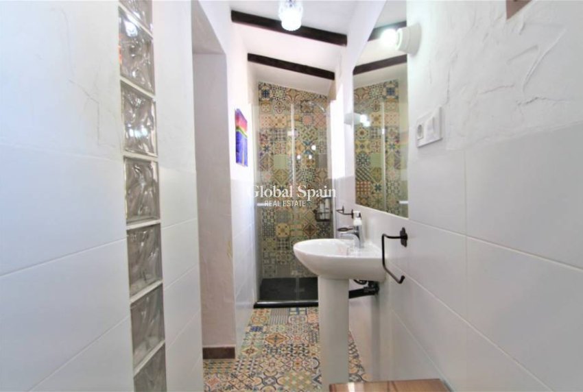 Wiederverkauf - Villa -
ORIHUELA COSTA - Lomas de Cabo Roig