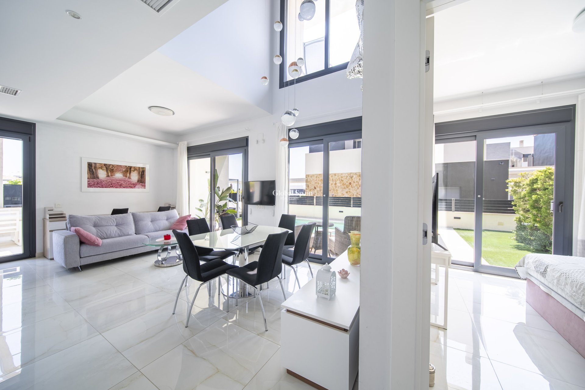 Wiederverkauf - Villa -
ORIHUELA COSTA - Lomas de Cabo Roig