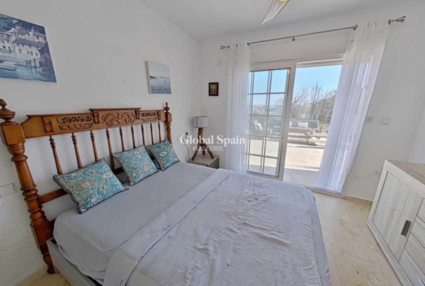 Wiederverkauf - VILLA -
ORIHUELA COSTA - Lomas de Campoamor-Las Ramblas