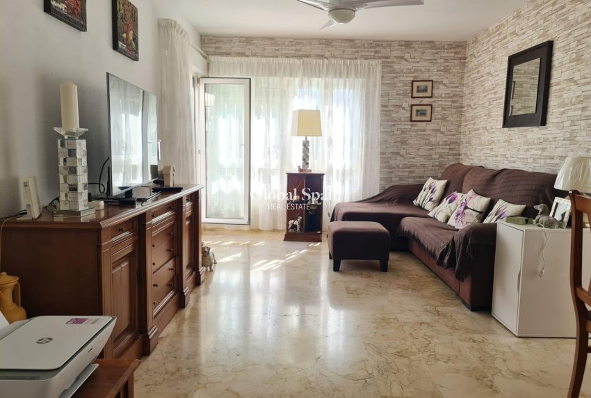 Wiederverkauf - VILLA -
ORIHUELA COSTA - Lomas De Campoamor-las Ramblas