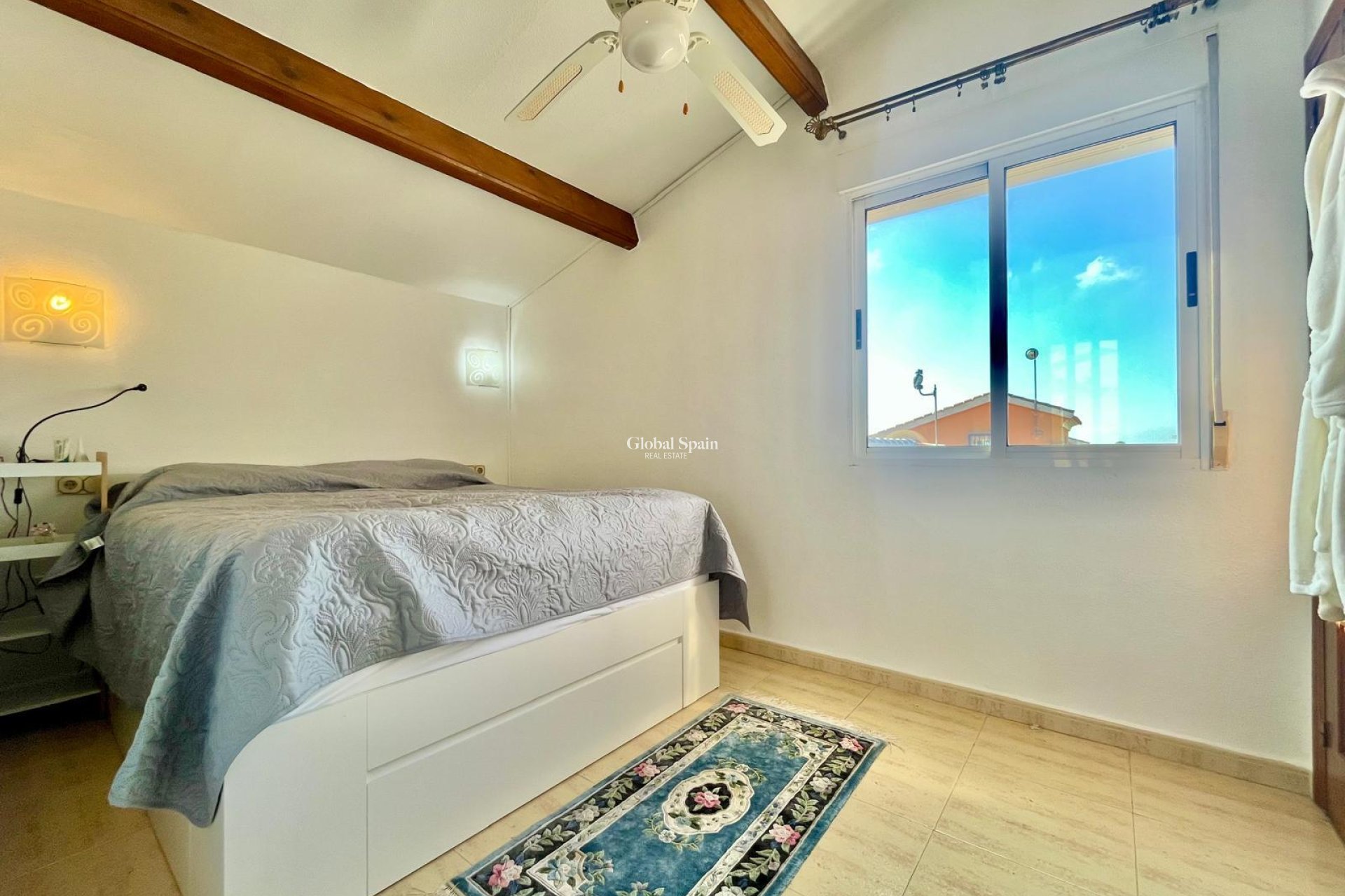 Wiederverkauf - VILLA -
ORIHUELA COSTA - Los Almendros-la Florida