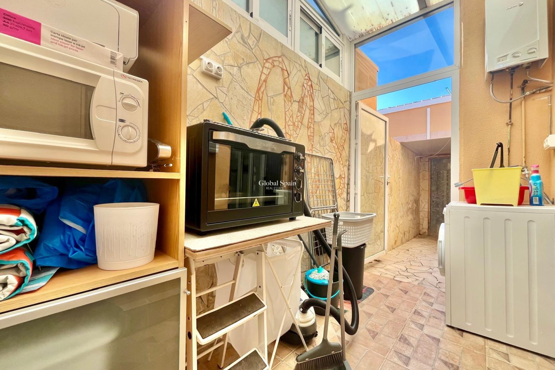 Wiederverkauf - VILLA -
ORIHUELA COSTA - Los Almendros-la Florida