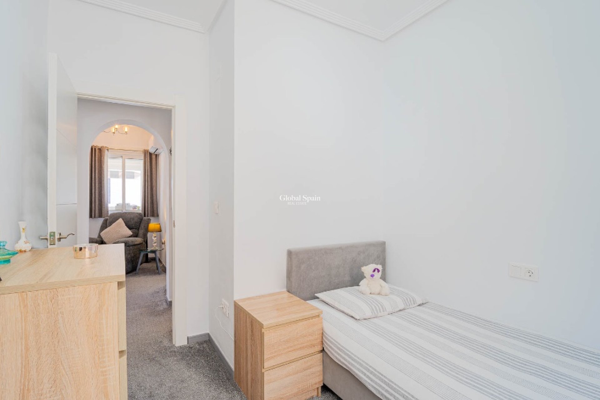 Wiederverkauf - Villa -
ORIHUELA COSTA - LOS BALCONES - LOS ALTOS