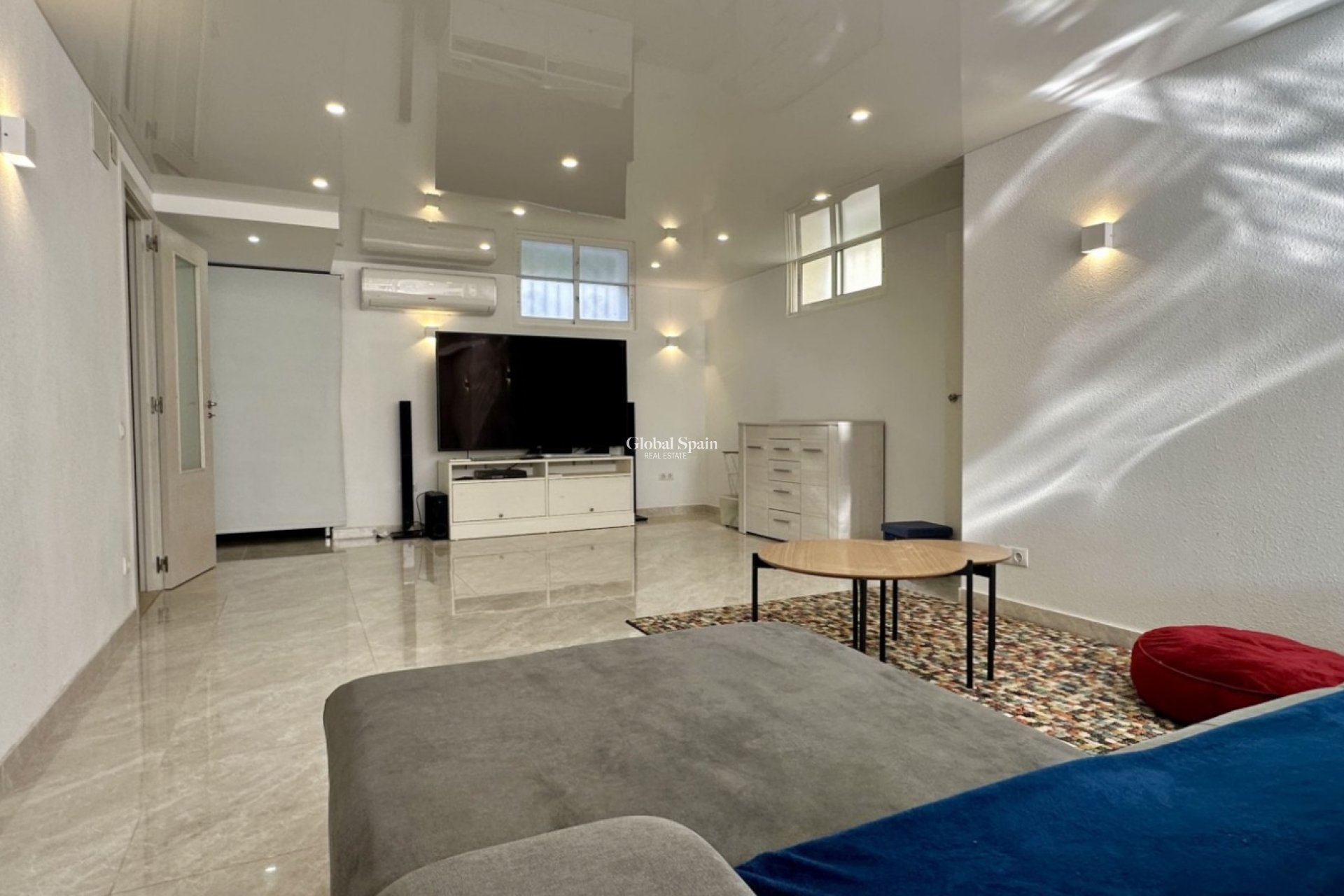 Wiederverkauf - VILLA -
ORIHUELA COSTA - LOS BALCONES - LOS ALTOS