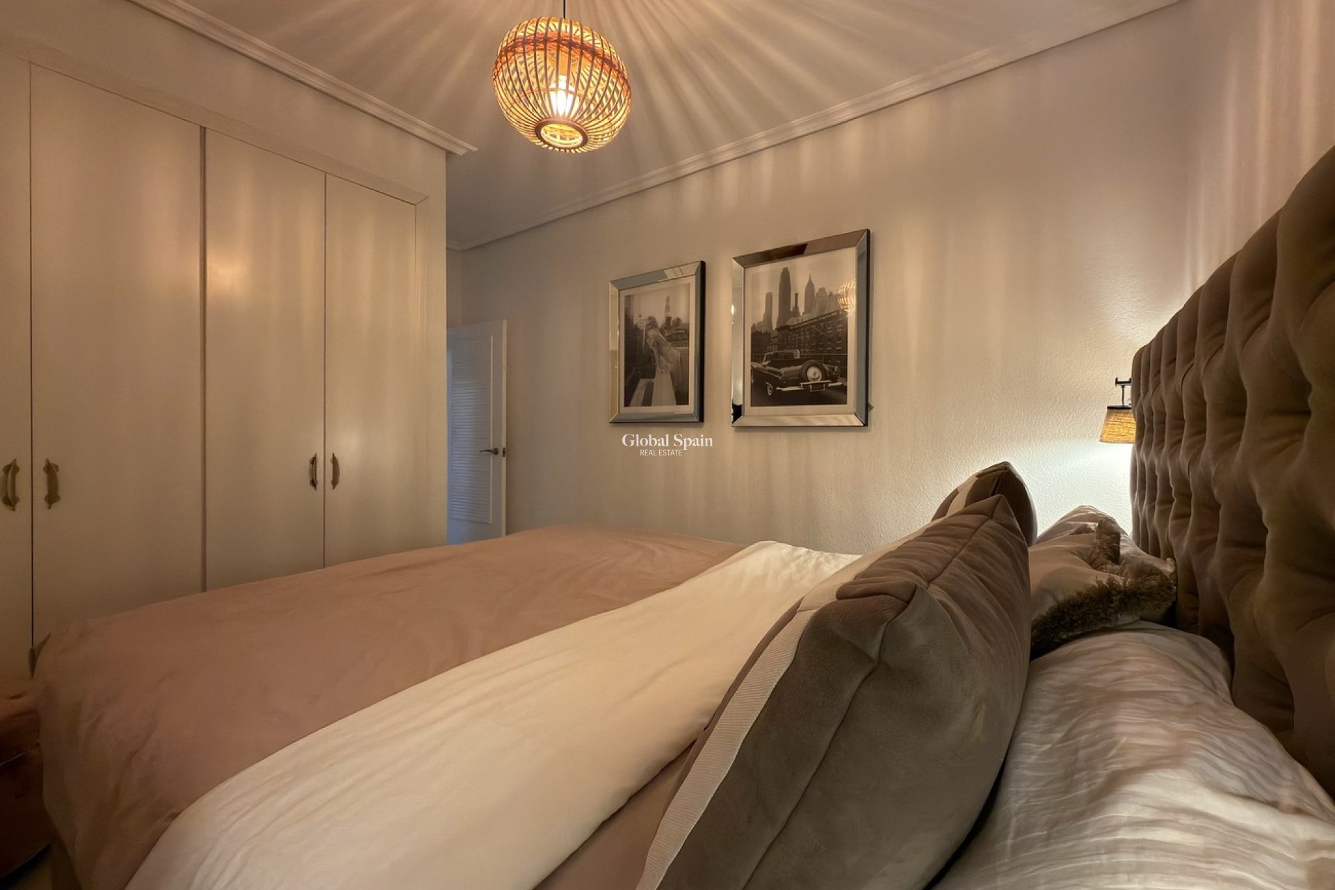 Wiederverkauf - VILLA -
ORIHUELA COSTA - Los Doses