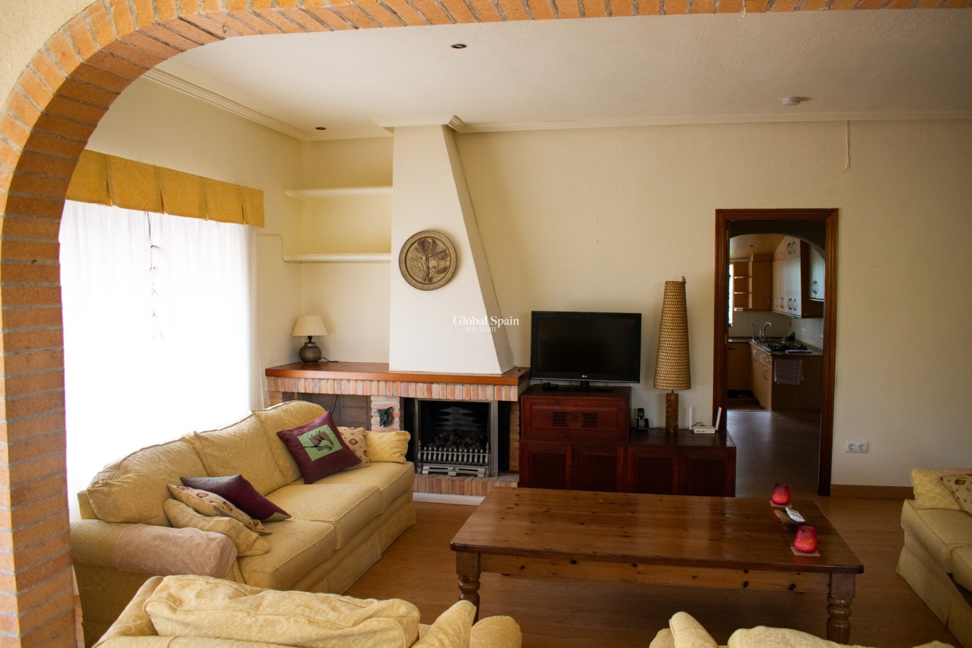 Wiederverkauf - VILLA -
ORIHUELA COSTA - MUY CERCA DE LA PLAYA