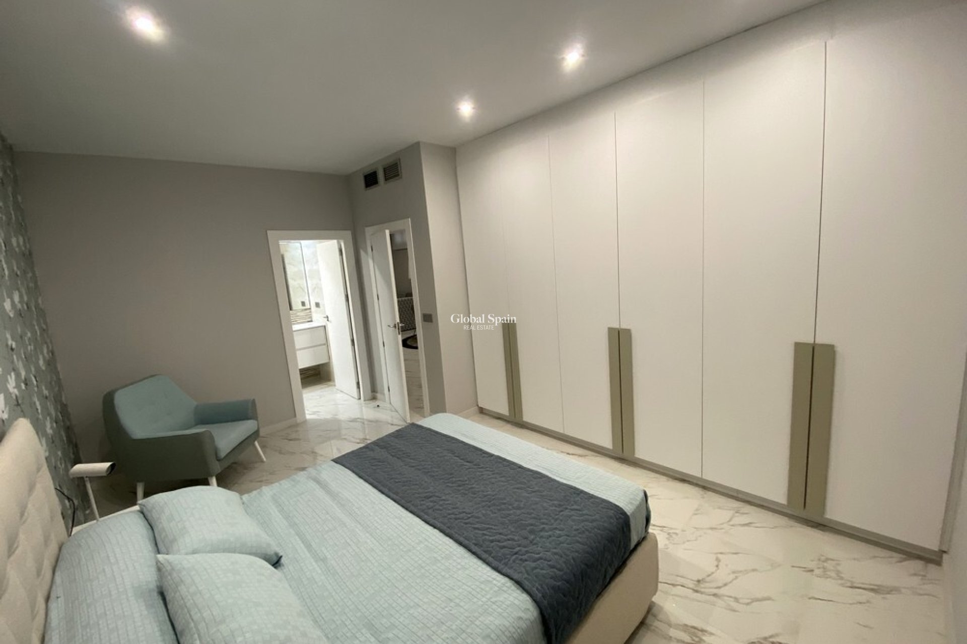 Wiederverkauf - VILLA -
ORIHUELA COSTA - Pau 26