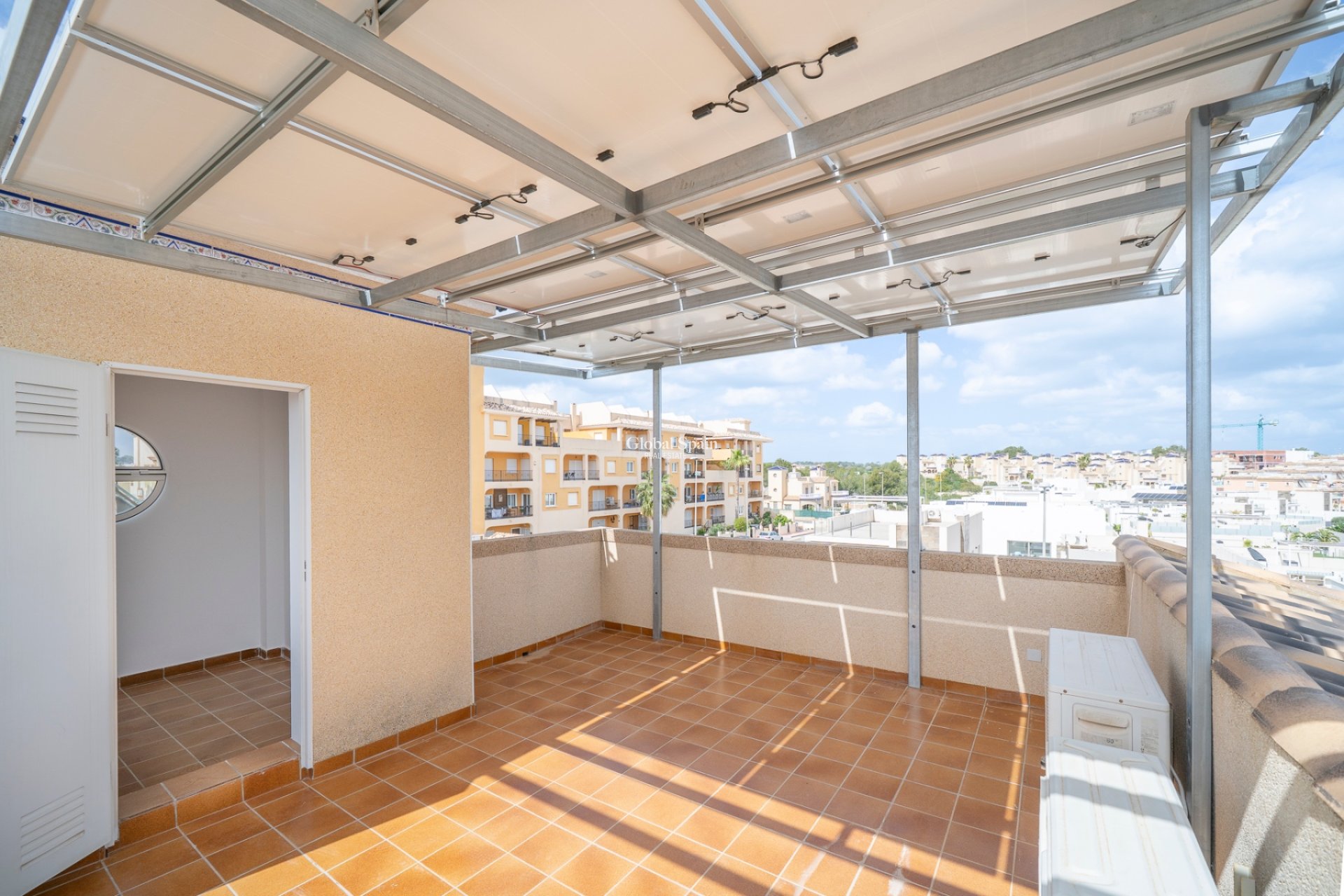 Wiederverkauf - VILLA -
ORIHUELA COSTA - Pau 26