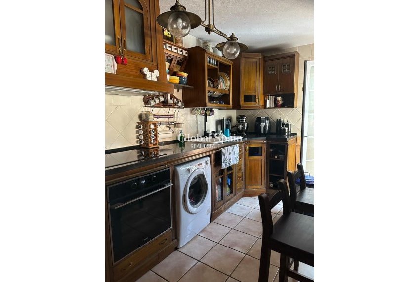 Wiederverkauf - VILLA -
ORIHUELA COSTA - Playa Flamenca