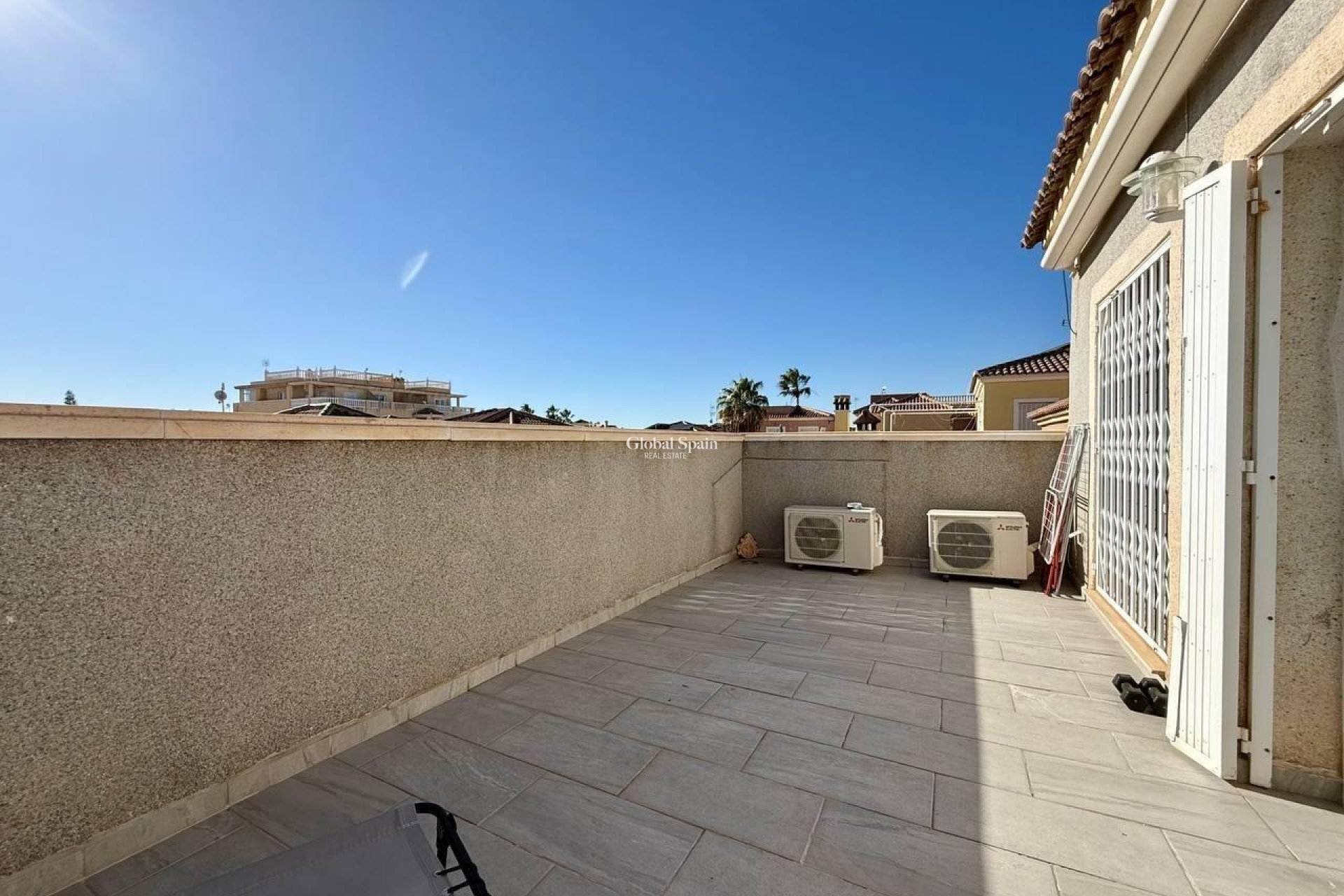 Wiederverkauf - VILLA -
ORIHUELA COSTA - Playa Flamenca