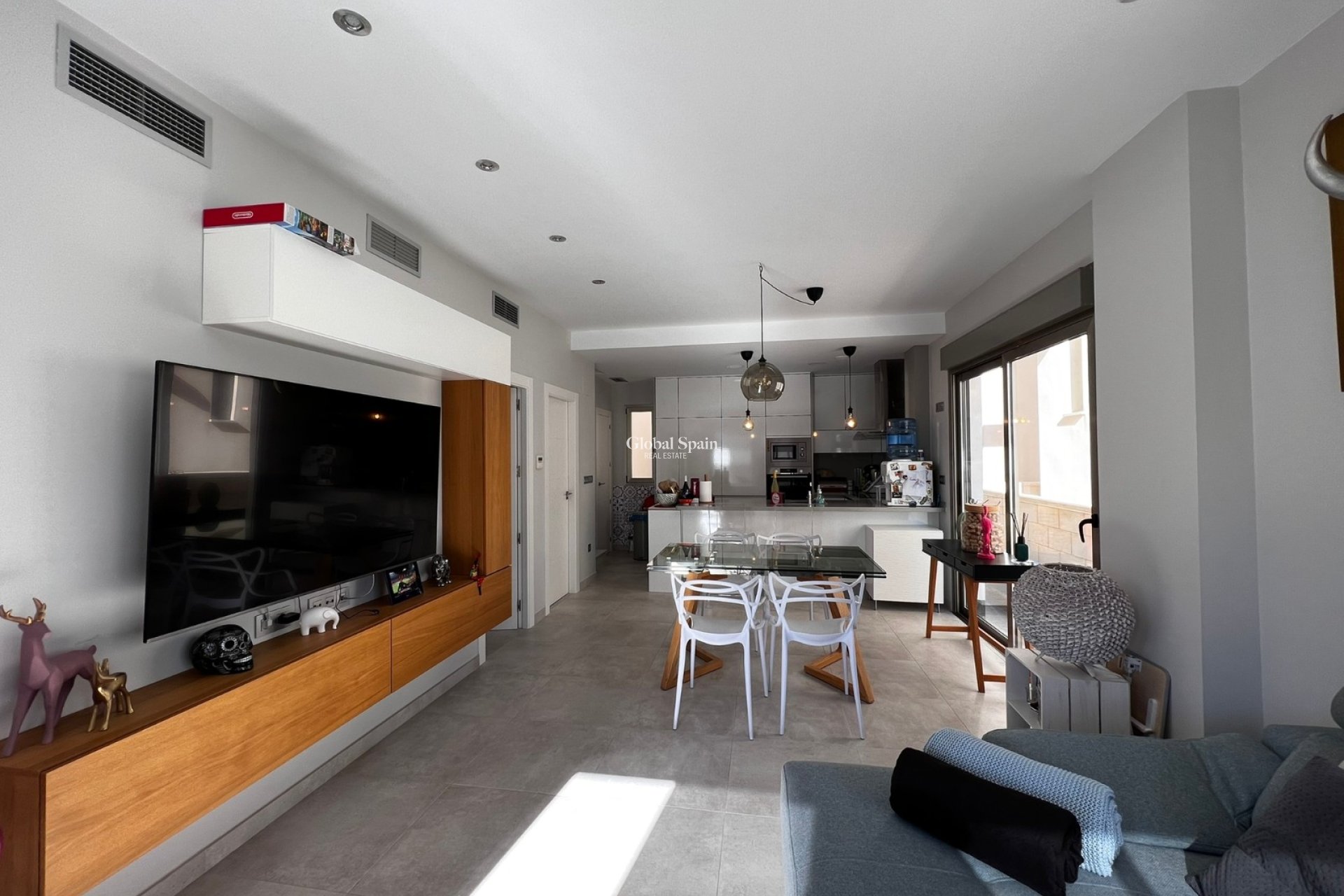 Wiederverkauf - VILLA -
ORIHUELA COSTA - Villa Martin