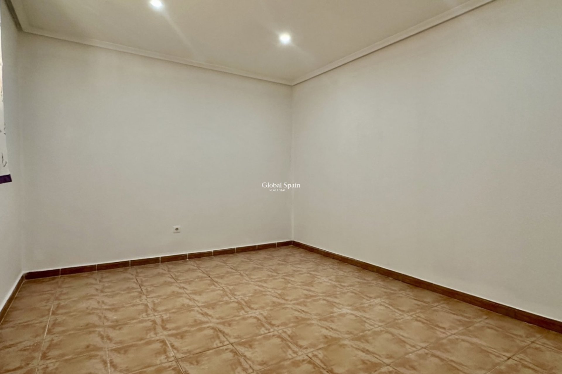 Wiederverkauf - Villa -
ORIHUELA COSTA - VILLAMARTÍN