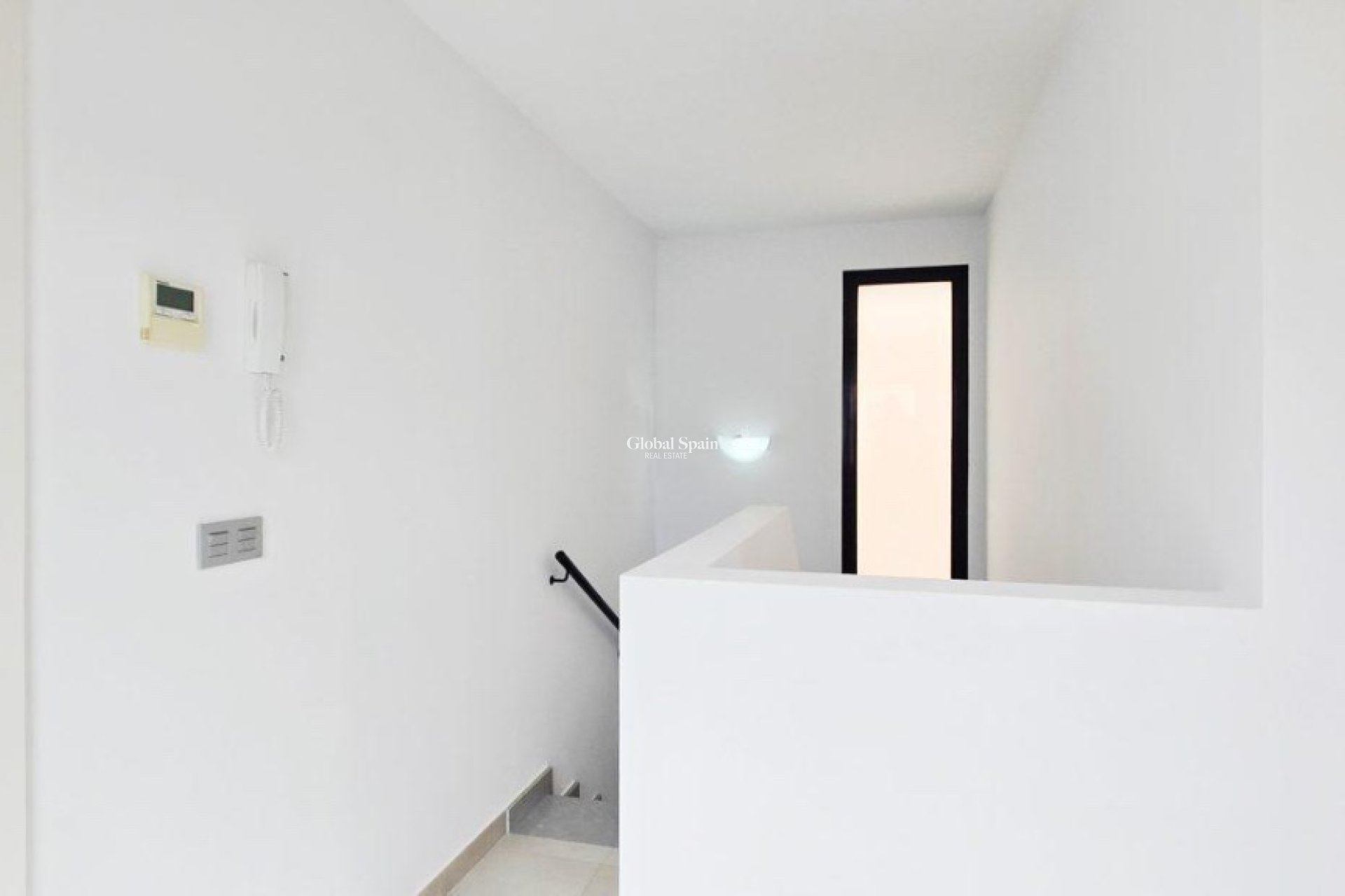 Wiederverkauf - Villa -
ORIHUELA COSTA - VILLAMARTÍN