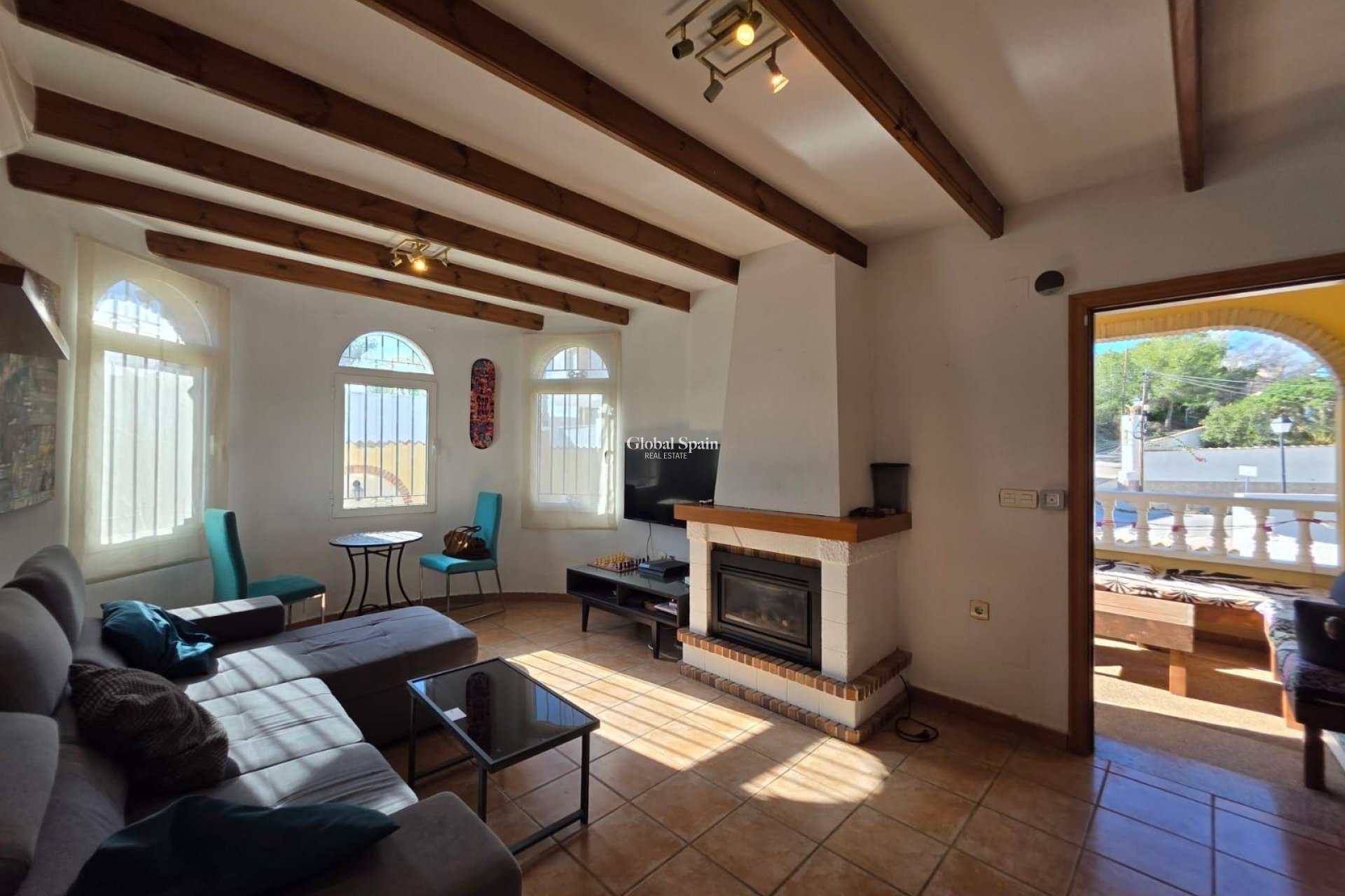 Wiederverkauf - VILLA -
ORIHUELA COSTA - VILLAMARTÍN