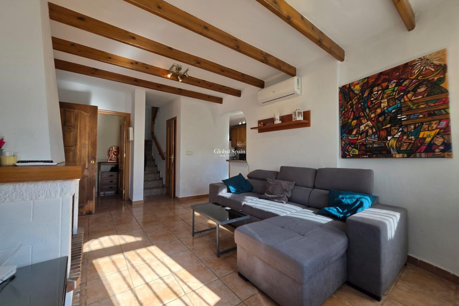 Wiederverkauf - VILLA -
ORIHUELA COSTA - VILLAMARTÍN