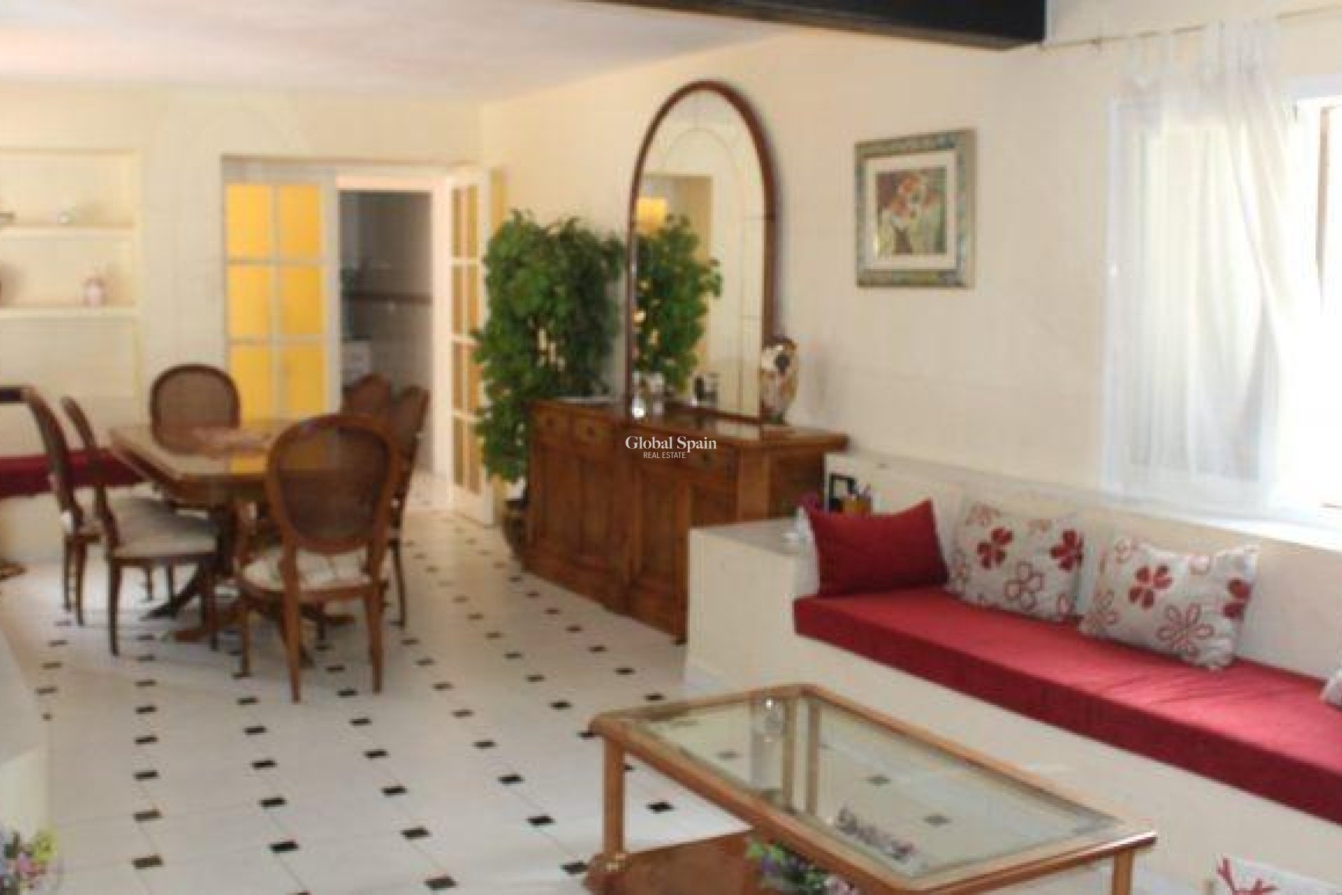 Wiederverkauf - VILLA -
ORIHUELA COSTA - VILLAMARTÍN
