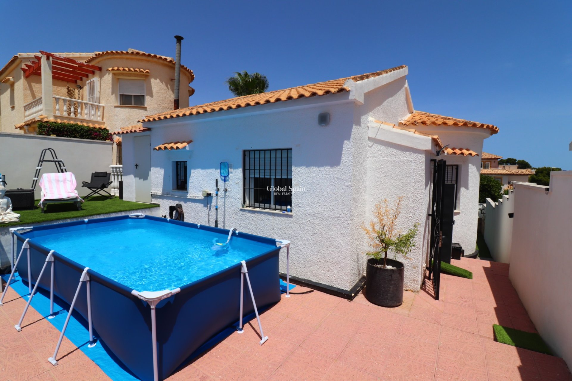 Wiederverkauf - VILLA -
Orihuela Costa - Villamartin