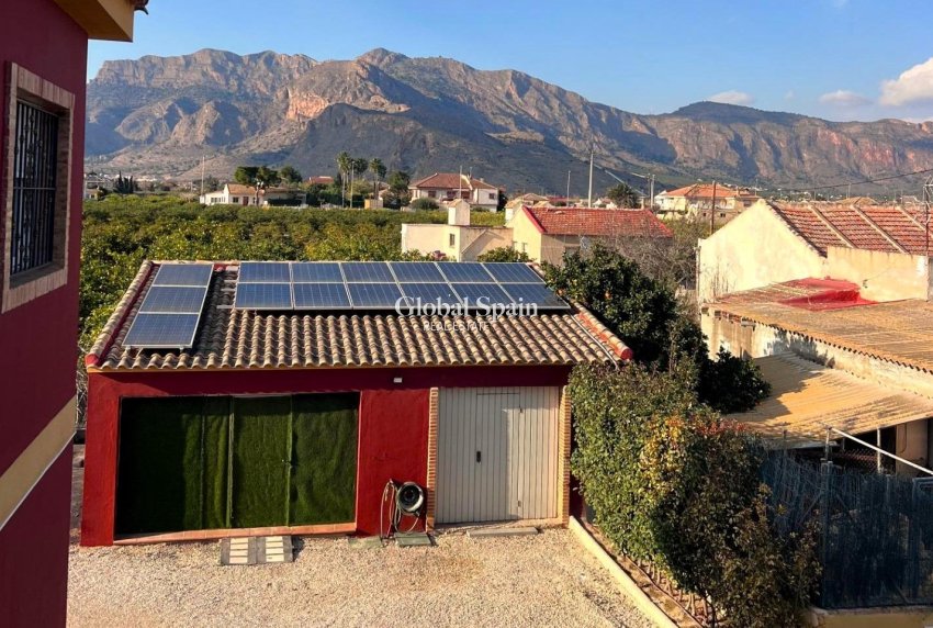 Wiederverkauf - VILLA -
ORIHUELA - Desamparados-hurchillo-torremendo