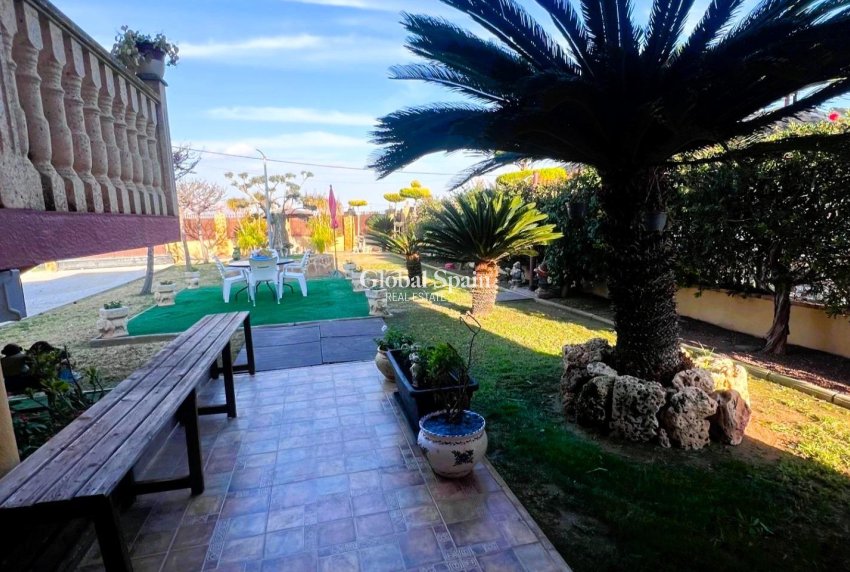 Wiederverkauf - VILLA -
ORIHUELA - Desamparados-hurchillo-torremendo