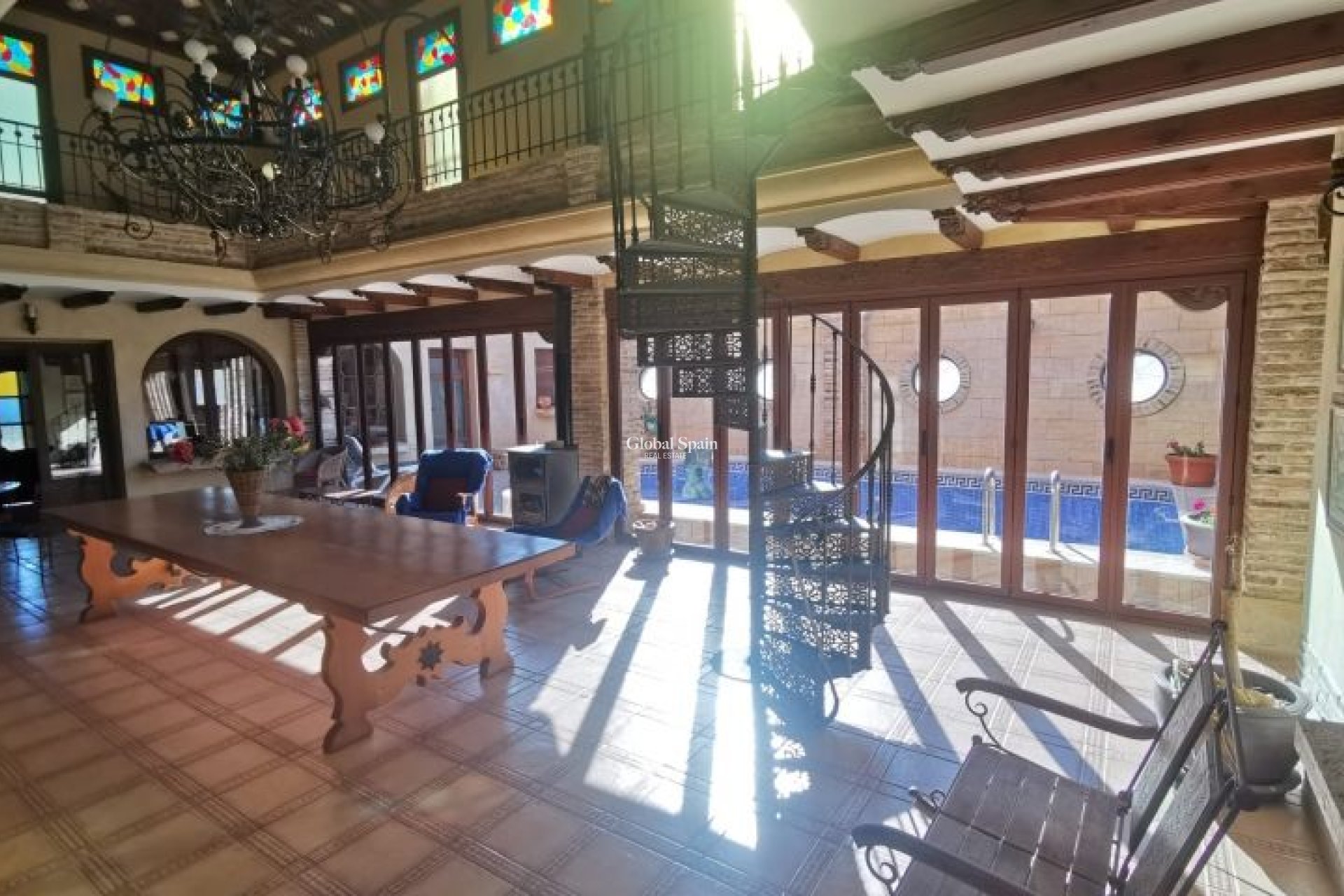 Wiederverkauf - VILLA -
ORIHUELA - Inland