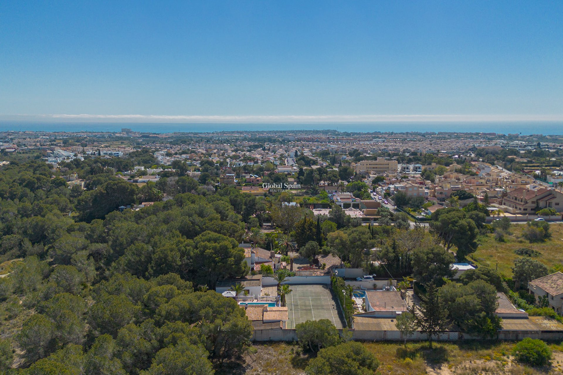 Wiederverkauf - VILLA -
ORIHUELA - Inland
