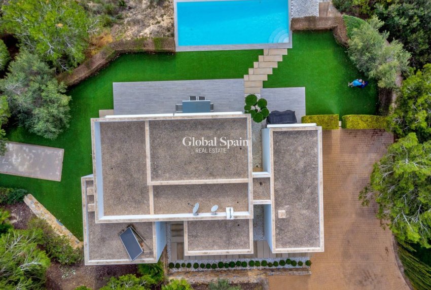 Wiederverkauf - VILLA -
ORIHUELA - LAS COLINAS GOLF RESORT