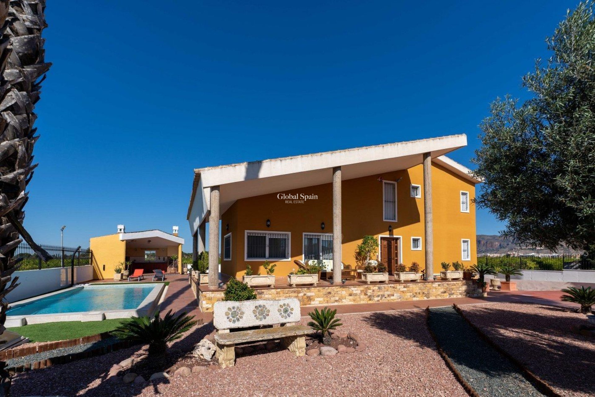 Wiederverkauf - VILLA -
ORIHUELA - Orihuela Ciudad